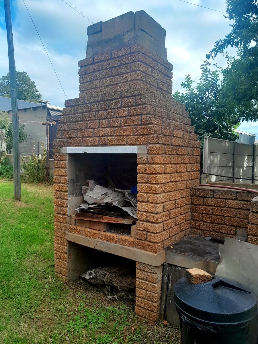 3 Bedroom Property for Sale in Albertinia Western Cape